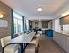 Hotel Oase, Zoutelande, Zeeland, Holland - Frühstückszimmer mit Sitzecke und Fernseher