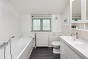 Das Badezimmer des Ferienhauses für 6 Personen in Kamperland